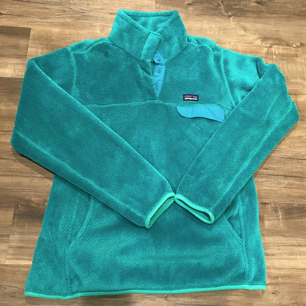 Women’s Patagonia Pullover size Large